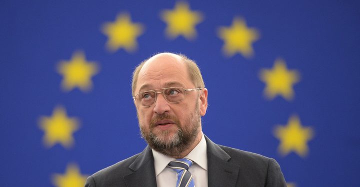 СМИ: Европарламент обвинил Дуду в «путинизации» Польши