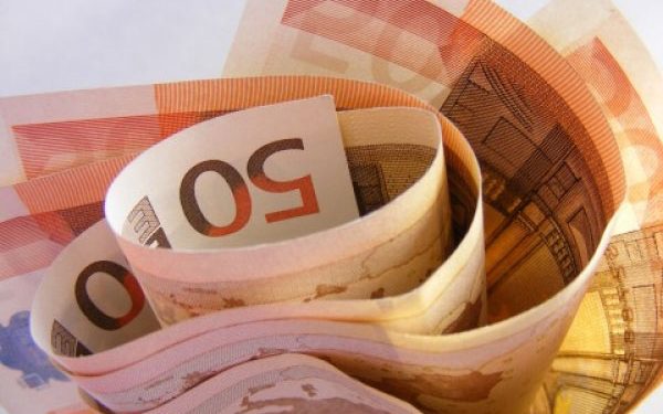 Во Франции сирийский беженец выиграл миллион евро в лотерее