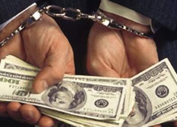 В Киеве на взятке задержан главный инспектор по экологии