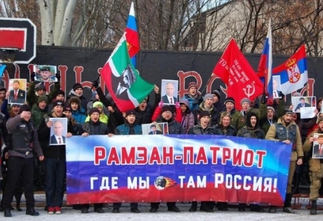 «Байкеры Путина» провели акцию в поддержку Кадырова