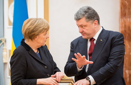 Эксперт рассказал, зачем Порошенко едет на встречу с Меркель