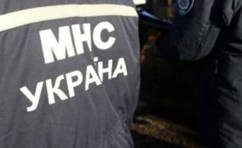 В Ровно спасатели сняли глухонемого парня с балкона на девятом этаже