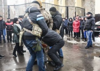 В Одессе произошли столкновения между бойцами Альфы и вьетнамцами