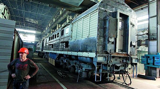 Луганские террористы вывозят в Россию шесть заводов