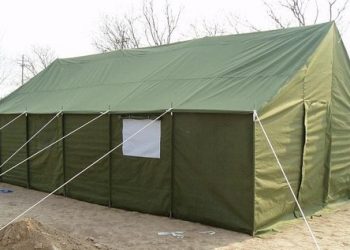 В Запорожье загорелись военные палатки с боеприпасами