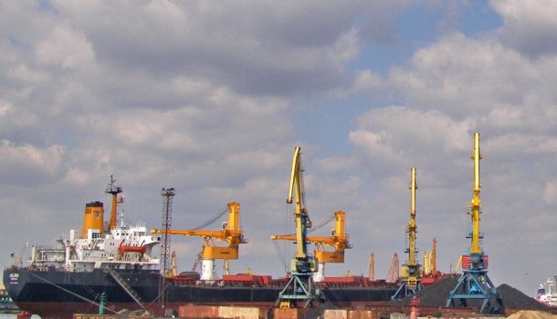 Более 700 сотрудников планируют уволить в Керченском порту
