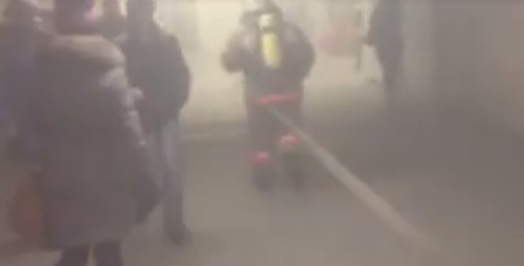 В Киеве горит станция метро Дружбы народов, - пресса