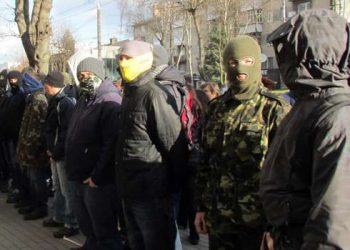 СМИ: Во Львове активисты начали блокаду российского дистрибьютора сигарет