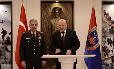 Турчинов призвал Турцию помочь Украине в деоккупации Крымского полуострова