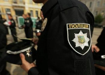 В Сумской области полицейские устроили ночную погоню за ворованной нефтью