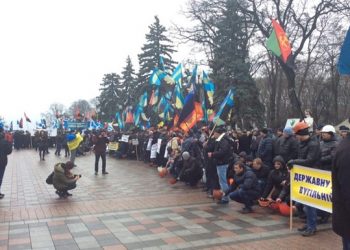 На зарплаты шахтерам направили 70 миллионов гривен, - пресса