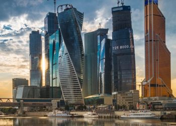 Полицейские проверили информацию о захвате заложников в башне "Федерация" в "Москва-Сити"
