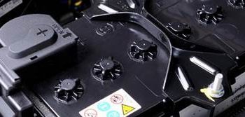 Как заряжать аккумулятор автомобиля