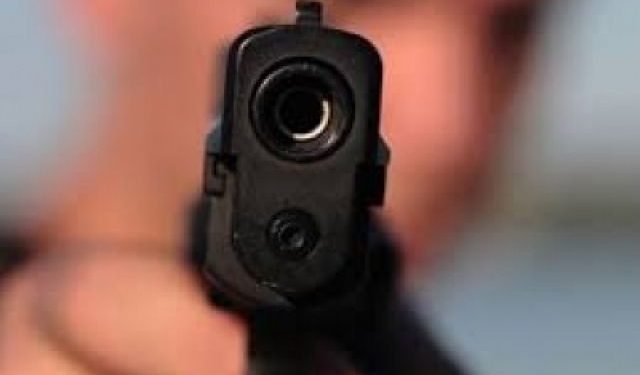 На западе США мужчина расстрелял свою семью и совершил суицид