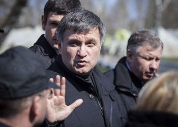 Аваков заявил о подготовке Нацгвардии для возвращения Крыма