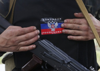 Три цинковых гроба с российскими солдатами отправились в РФ из Горловки