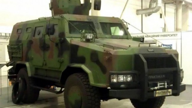 В зону АТО отправили новейшие броневики