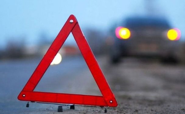 Во Львовской области маршрутное такси насмерть сбило пешехода