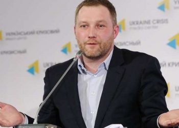 Замминистра образования Деревянко подал в отставку