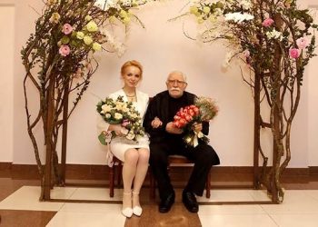 Восьмидесятилетний Джигарханян женился на молодой избраннице