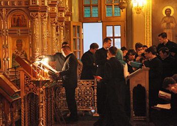 Суд разрешил РПЦ вернуть долг молитвами