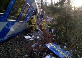 Два поезда столкнулись в Германии
