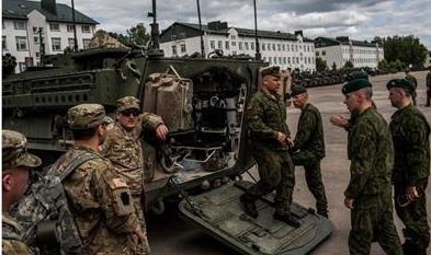 Венгрия получила тяжелое оружие для защиты от атак Кремля