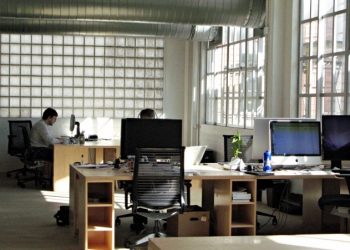 В Испании босс несколько лет не замечал, что его сотрудника нет на работе