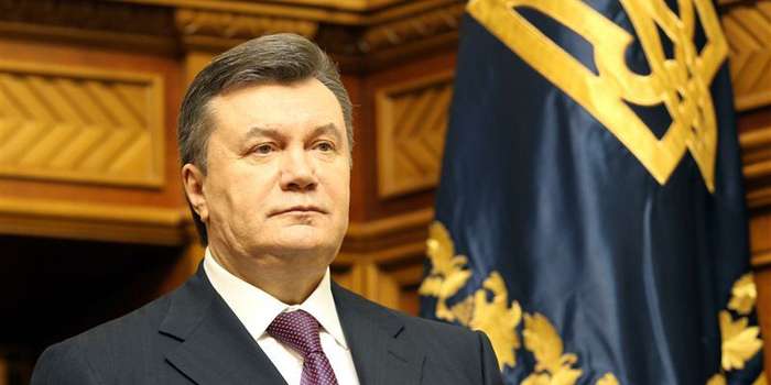 Януковича придется судить заочно, - Порошенко