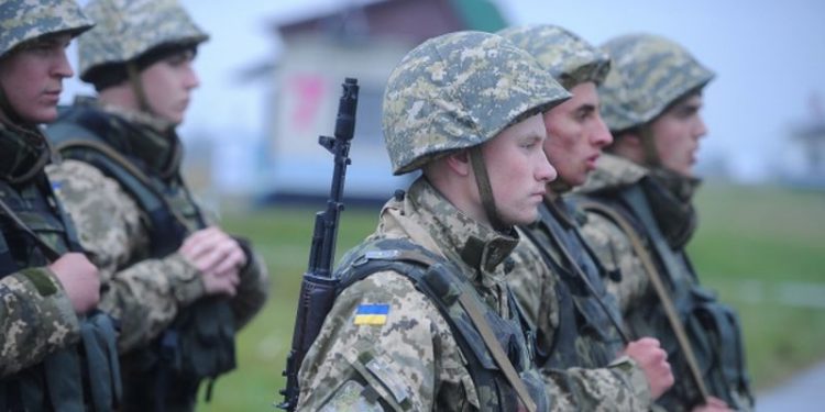 В оккупированном Крыму идет массовая мобилизация резервистов