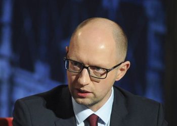 У Яценюка опровергли информацию о его отставке