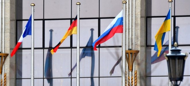 Лавров остался недовольным встречей в нормандском формате недовольным