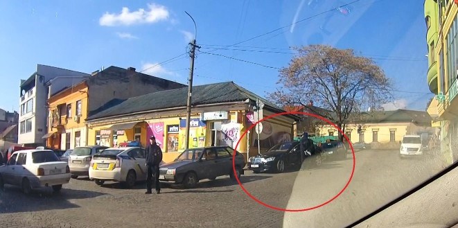 В Ужгороде оперативники оштрафовали экс-мэра Виктора Погорелова