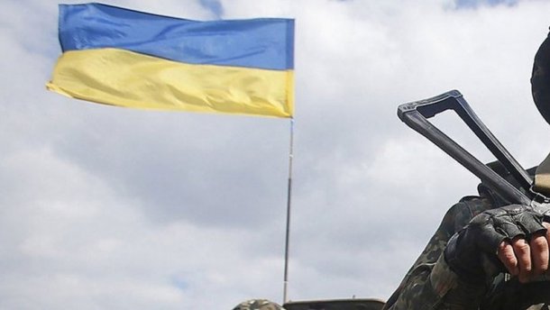 Геращенко: Более 100 украинцев остаются в плену боевиков