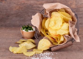 В РФ введут налог на «вредные продукты»