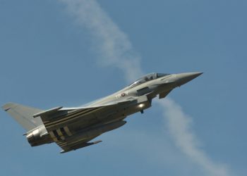 Великобритания не объяснила перехват российских Ту-160