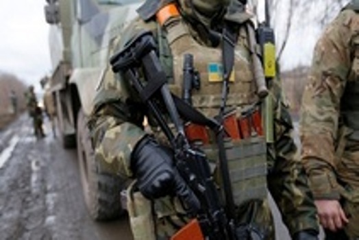 В Днепропетровск военная авиация доставила тяжелораненых солдат