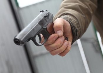 Вор открыл стрельбу в одесском роддоме, есть раненный