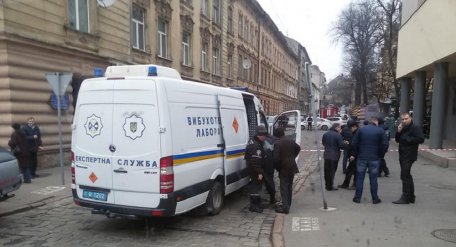 У приемной СБУ во Львове нашли взрывчатку