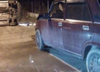 Пьяный водитель протаранил полицейскую машину под Киевом
