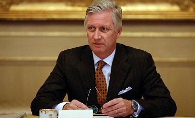 Король Бельгии пообещал принять с достоинством вызов экстремистов