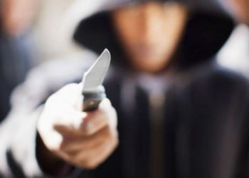 В аэропорту «Борисполь» иностранец порезал себя ножом