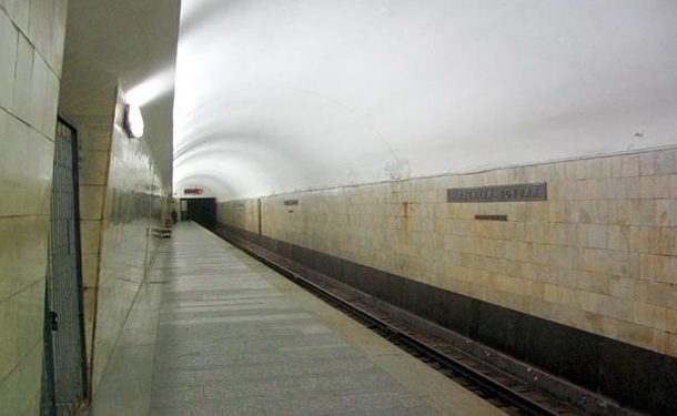 Женщина скончалась в метро в Харькове