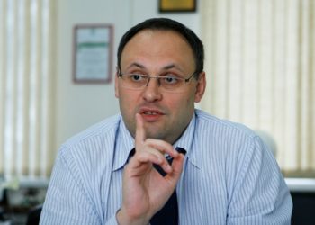 Экс-главу Госинвестпроекта объявили в розыск