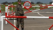 Участники блокады Крыма дежурят на границе с полуостровом