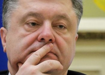 Порошенко выразил соболезнования Турции в связи с терактом