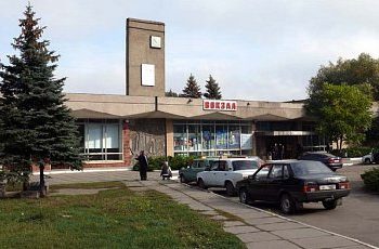 РФ перебросила на Донбасс 15 танков и эшелон техники