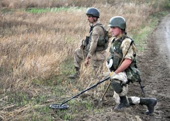 С начала АТО саперы обезвредили более 30 тыс. мин