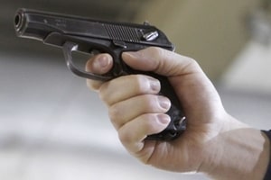 Пойманный на взятке судья открыл стрельбу при задержании