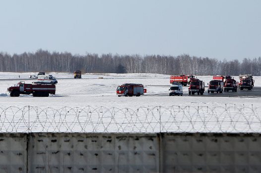 В Тюмени начата проверка по факту посадки самолета без шасси